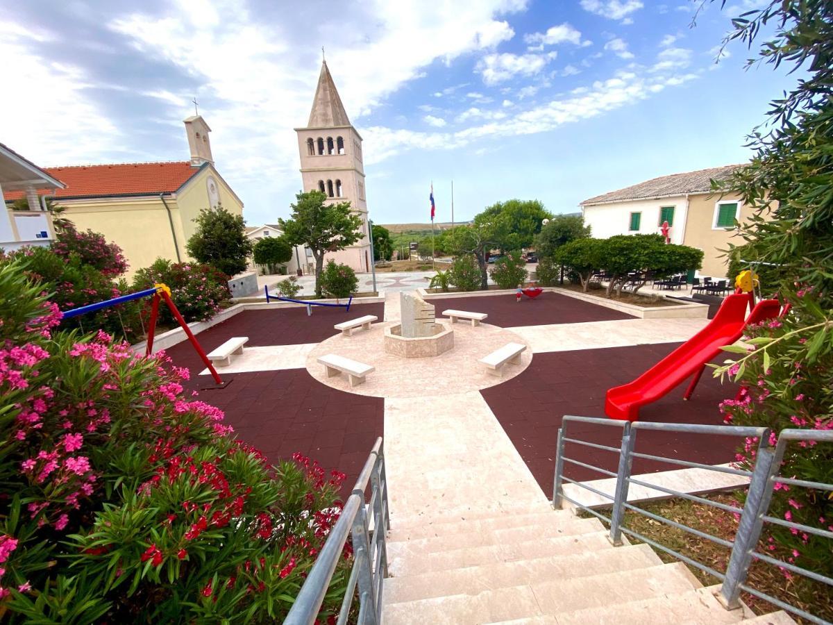 Villa Cvita Povljana Exterior foto